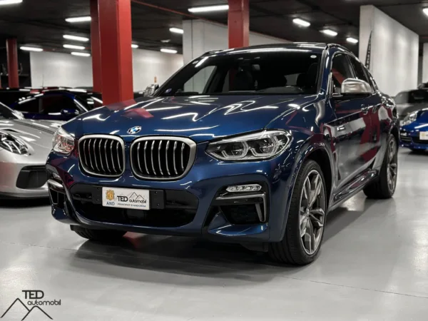 BMW X4 M40i 354cv Blau Principale