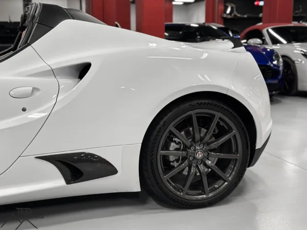 Alfa Romeo 4 C Spider 240cv 12