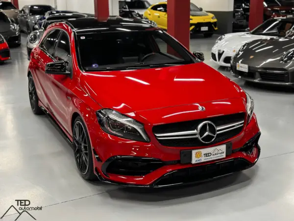 Mercedes A45 AMG 381cv 4 Matic 03