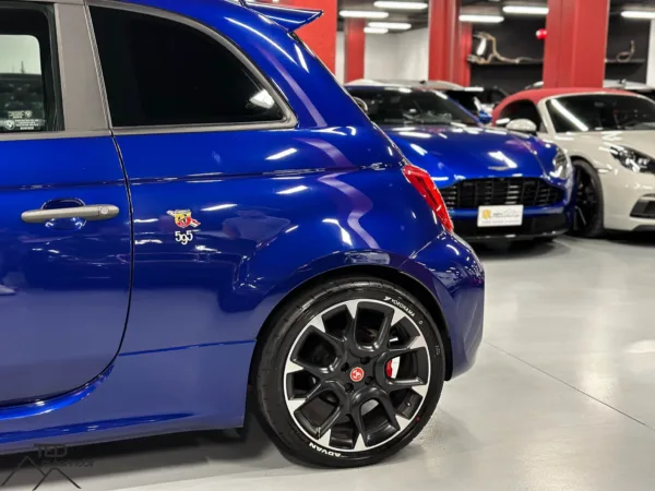 Abarth 595 Competizione 180cv 08