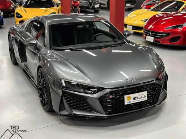 Audi R8 RWD 540cv 04