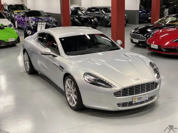 Aston Martin Rapide V12 477cv 05