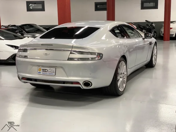 Aston Martin Rapide V12 477cv 10