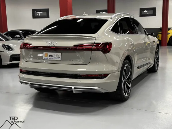 Audi E Tron Sportback 55 408cv 07