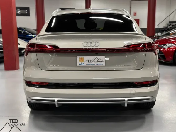 Audi E Tron Sportback 55 408cv 08