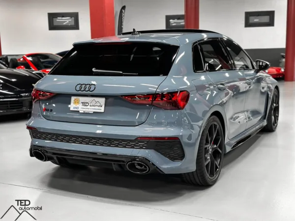 Audi RS3 400cv My2023 07