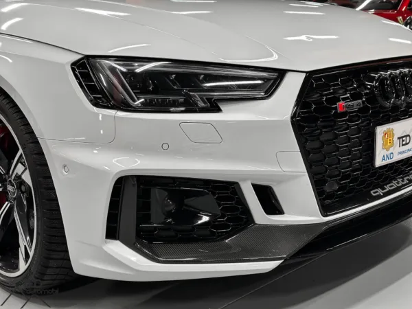 Audi RS4 B9 2 9 V6 Bi Turbo 450cv Quattro Blanc 05