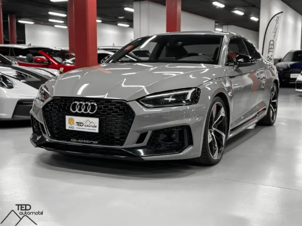 Audi RS5 Quattro 450cv Principale