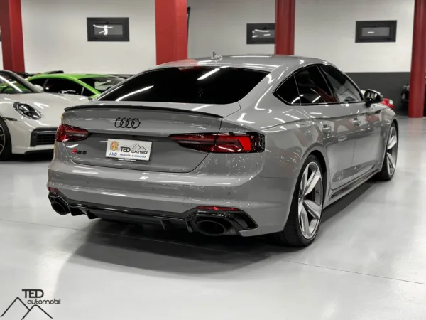 Audi RS5 Sportback 450cv Gris Nardo 09