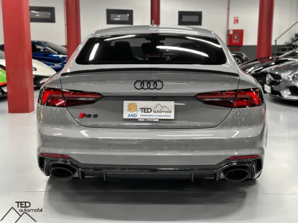 Audi RS5 Sportback 450cv Gris Nardo 10