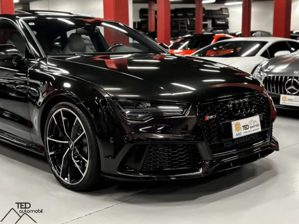 Audi RS7 Performance Quattro 700cv 04