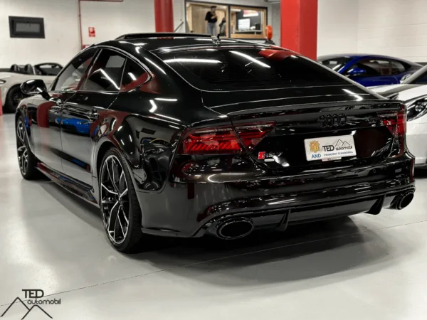 Audi RS7 Performance Quattro 700cv 08