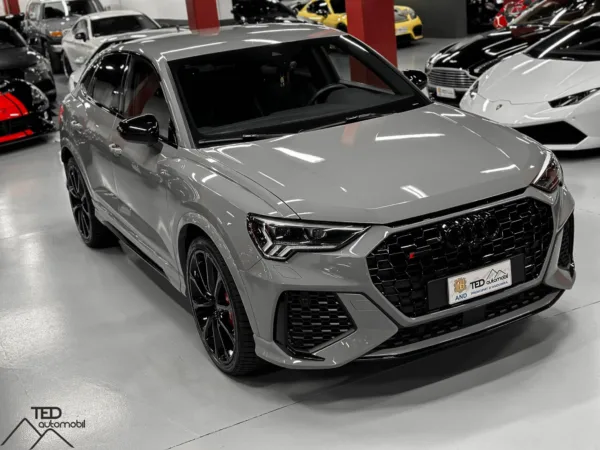 Audi RSQ3 Sportback 400cv Quattro Gris Nardo n02 04