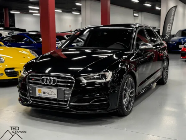 Audi S3 300cv Quattro Stronic Principale