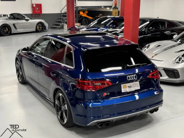 Audi S3 300cv Quattro Stronic Blau 07